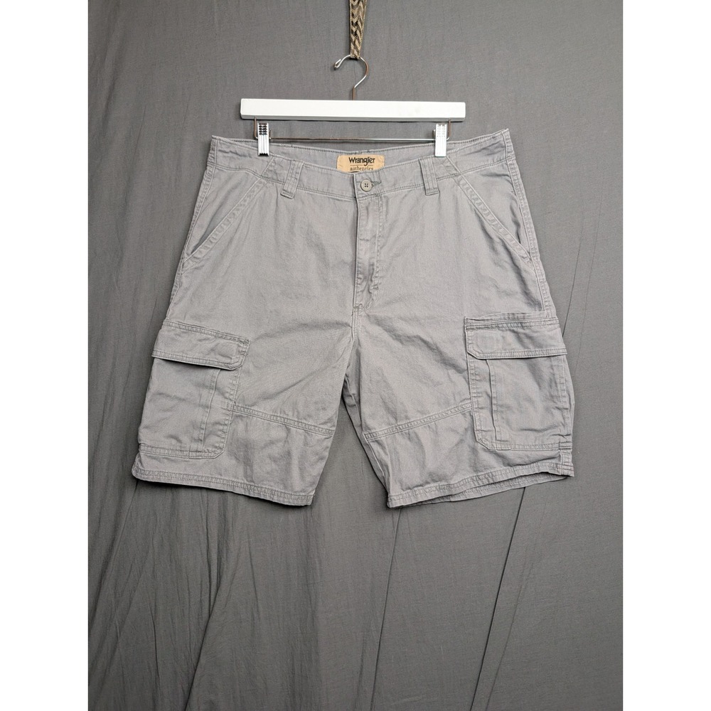 Wrangler Authentics Mens Gray Cargo Shorts Size 36‎ Stretch Cotton 112336291